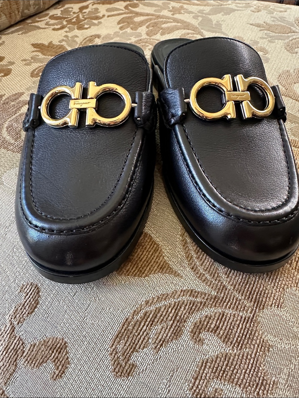 Salvatore Ferragamo Black Leather Gancini Backless Mules with Gold Hardware - Picture 3 of 7